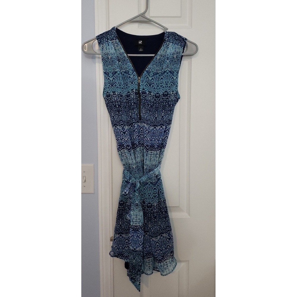 IZ Byer Womans Dress Size‎ Small